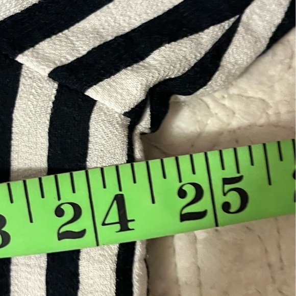Multiples Black and White Striped Tunic, wire collar, size XL - Picture 8 of 9